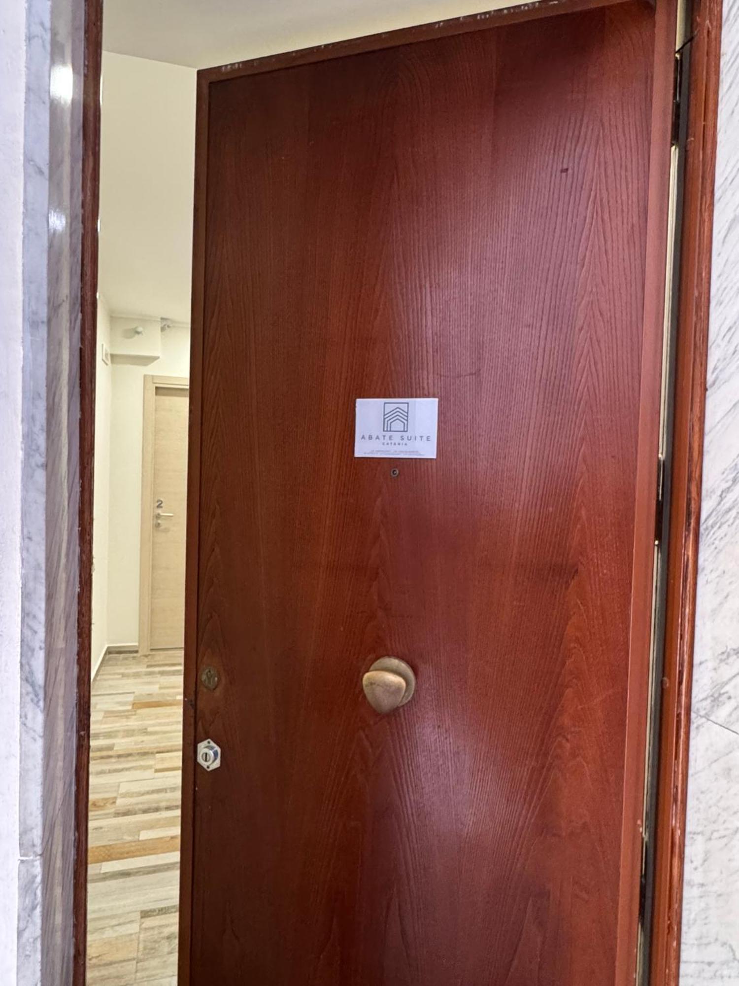 Abate Suite Катания Екстериор снимка